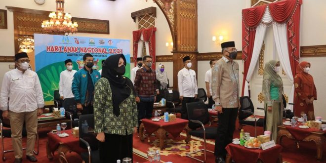 Gubernur Nova Ikuti Peringatan Hari Anak Nasional Secara Daring