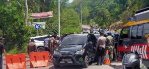 Ratusan Wisatawan Tujuan Danau Laut Tawar Dipaksa Putar Arah