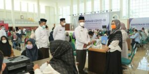 Vaksinasi Massal Pemerintah Aceh Tembus 50 Ribu Orang