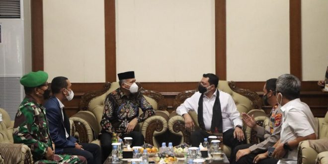 Gubernur Sambut Kapolda Aceh di Bandara SIM