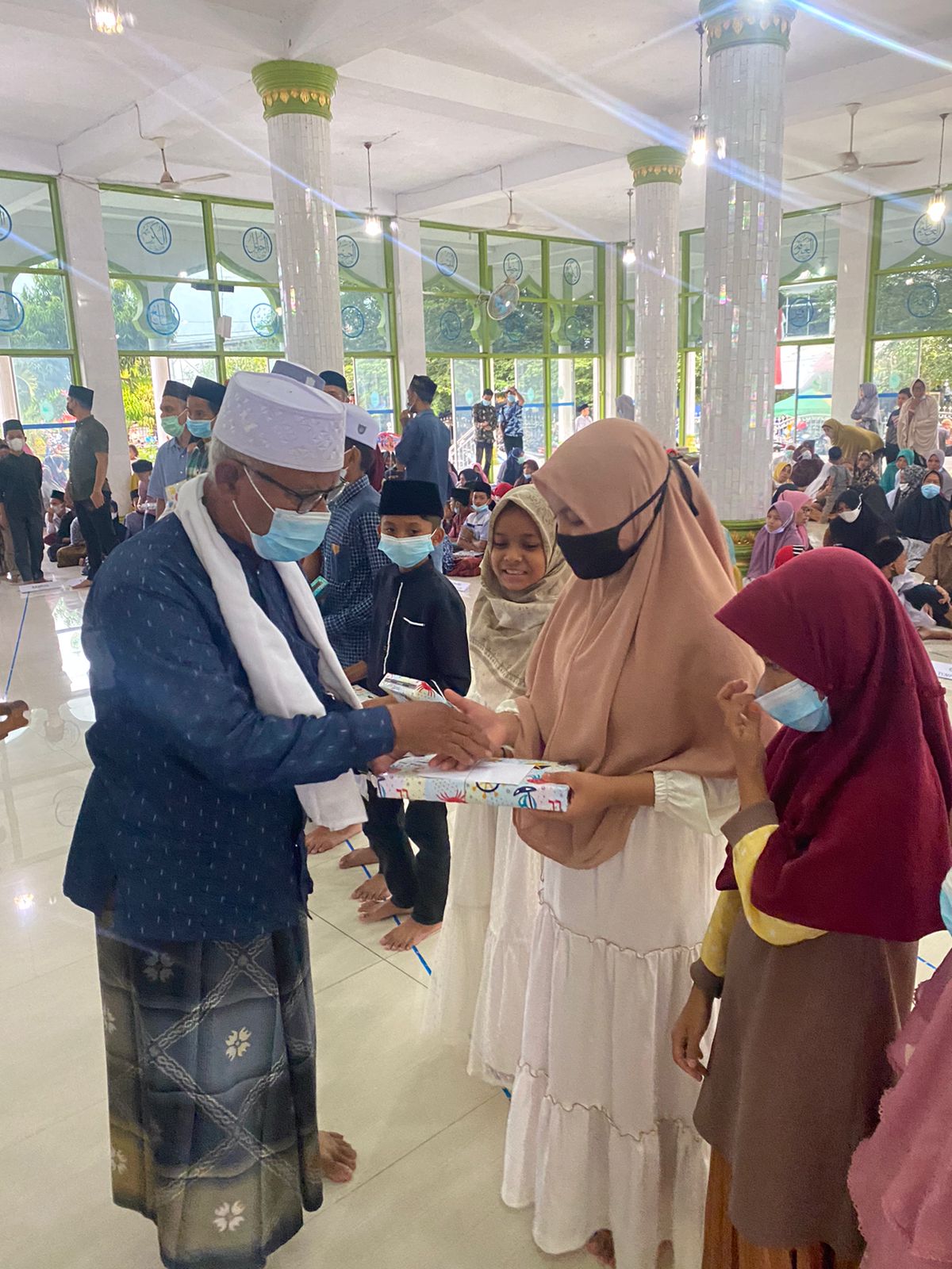 Peringati 10 Muharram, Masjid Al Khalifah Ibrahim Matangkuli Santuni 277 Anak Yatim