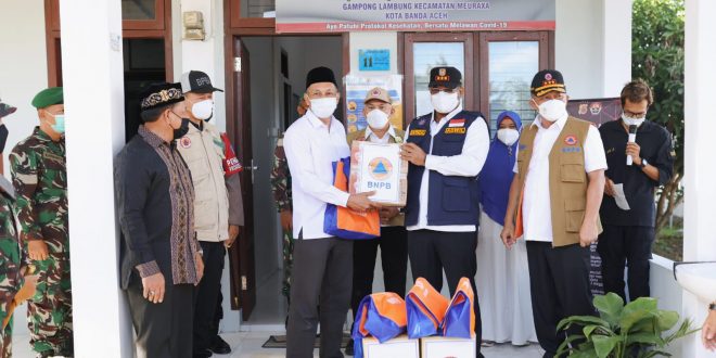 Wakil Walikota Banda Aceh Dampingi Kepala BNPB Tinjau Gampong Lambung
