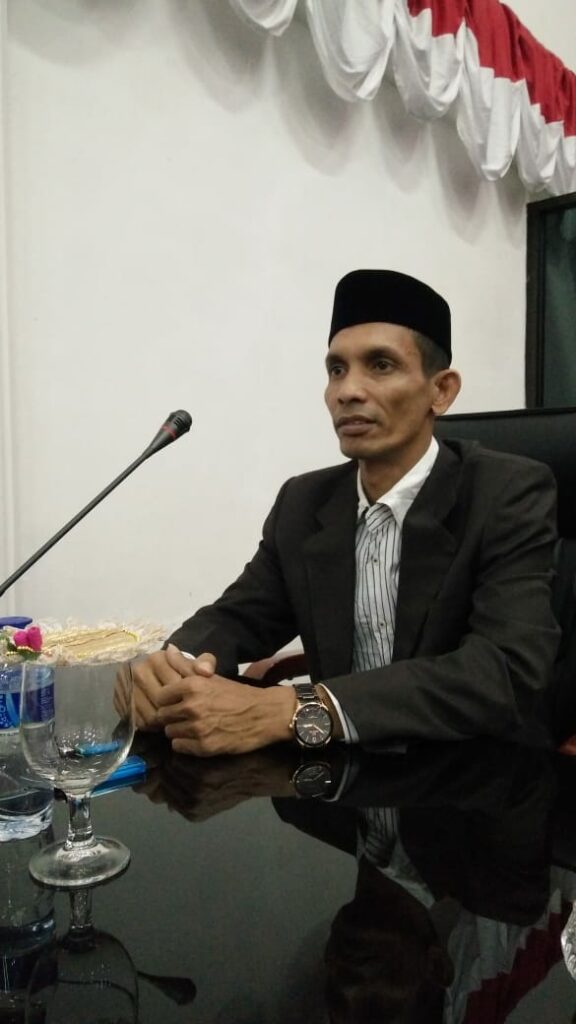 Aminullah Terima Penghargaan dari JSI, Wakil Ketua Komisi IV Tgk Januar Hasan Sampaikan Apresiasi