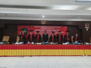 Dapat Nilai “Terpuji”, Pimpinan Dayah Madani Abiya Hatta Raih Gelar Doktor di UIN Ar-Raniry
