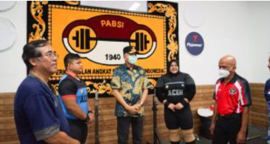 Gubernur Nova Semangati Nurul Akmal untuk Tampil Maksimal di PON Papua