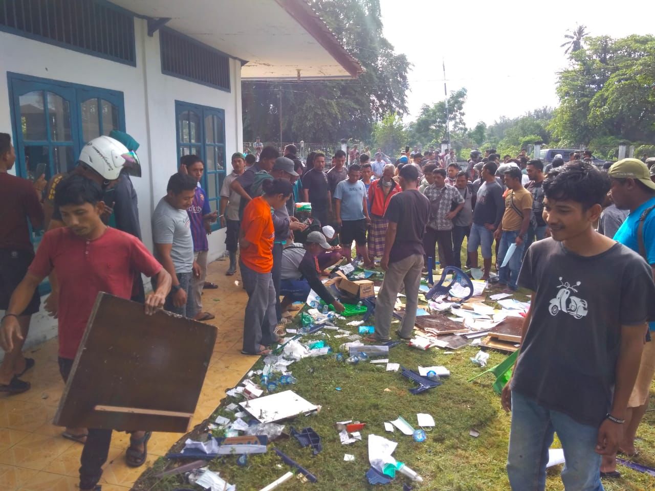 Vaksinasi di PPI Ujung Serangga Abdya Berujung Ricuh