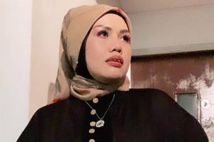 Elly Sugigi Dibenci Anak gara-gara Sering Nikah dengan Brondong