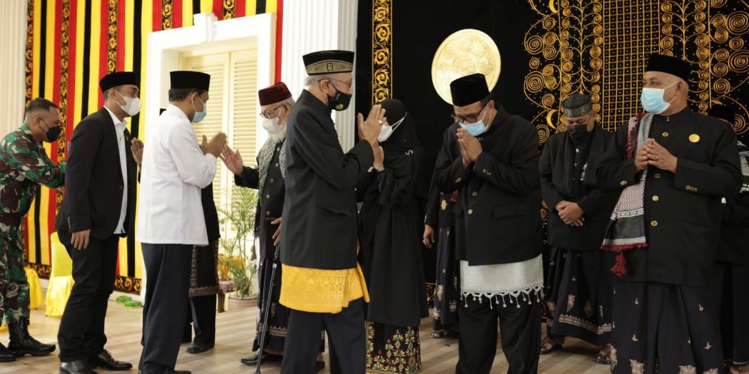 Berikut Nama-nama 17 Anggota Majelis Tuha Peut yang Dikukuhkan Wali Nanggroe