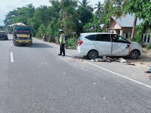 Sepmor Kontra Minibus, Satu Remaja Meninggal di Aceh Timur