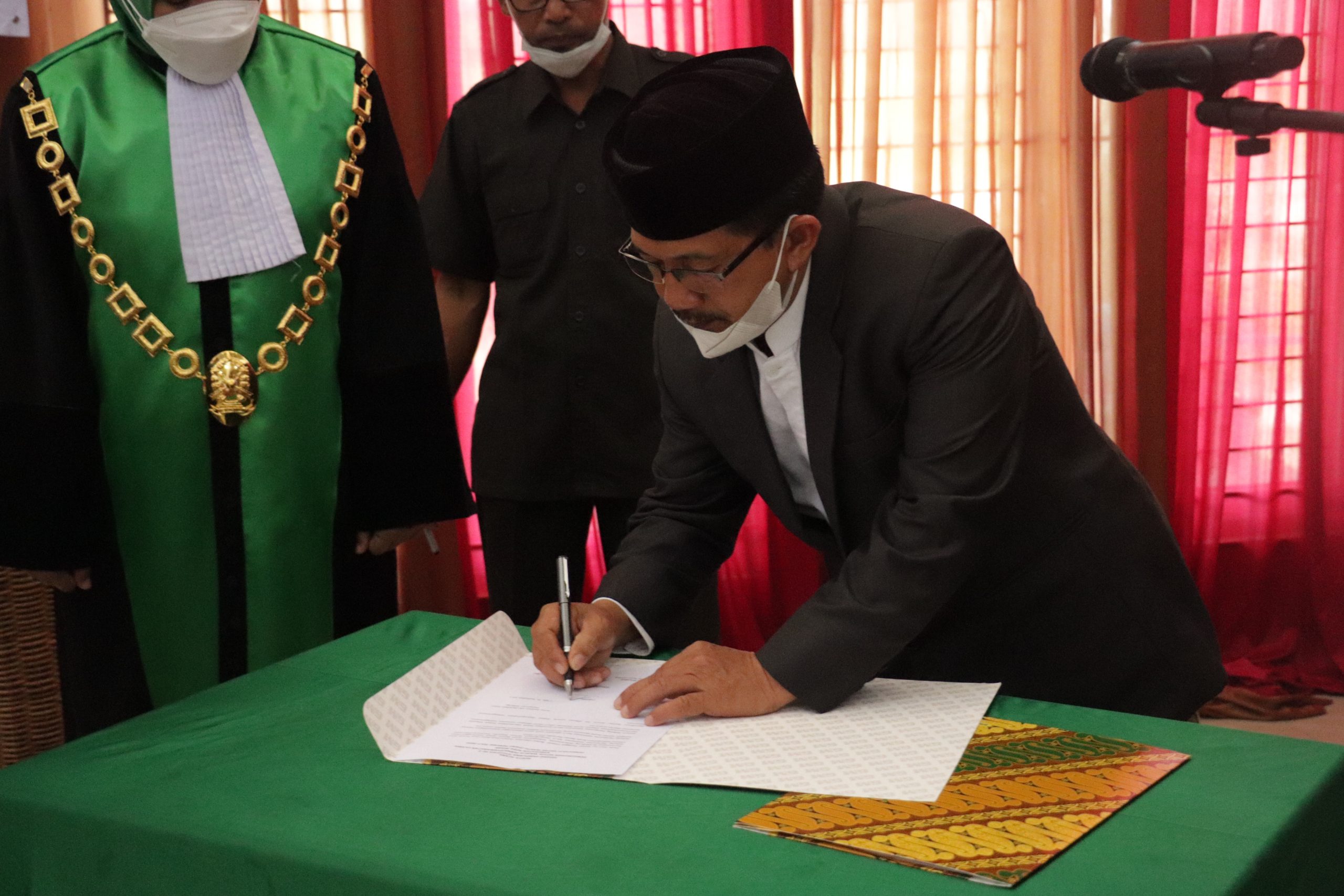 Tgk Bustami MD Pimpin MPU Aceh Besar