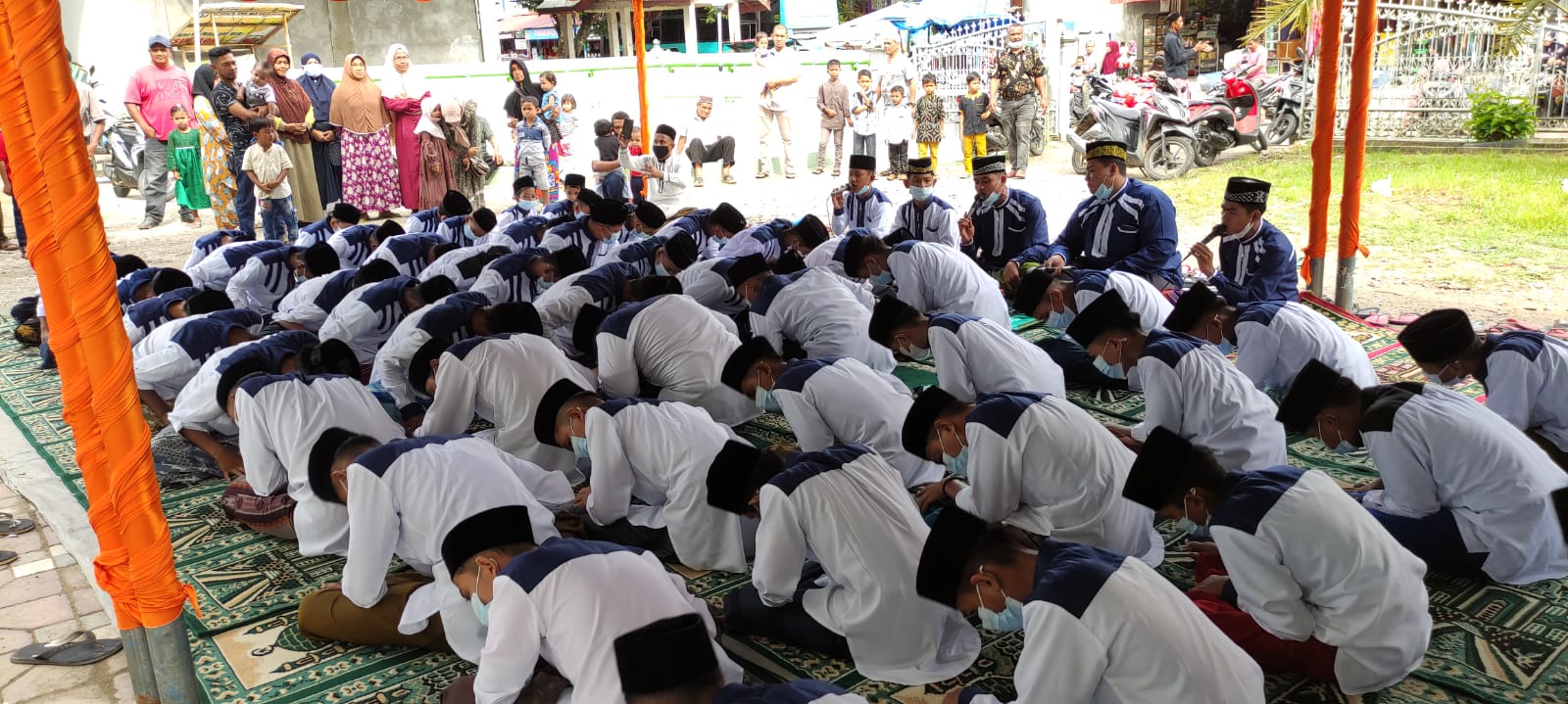 Rayakan Maulid Nabi, Masjid Al Khalifah Ibrahim Matangkuli Santuni 68 Anak Yatim