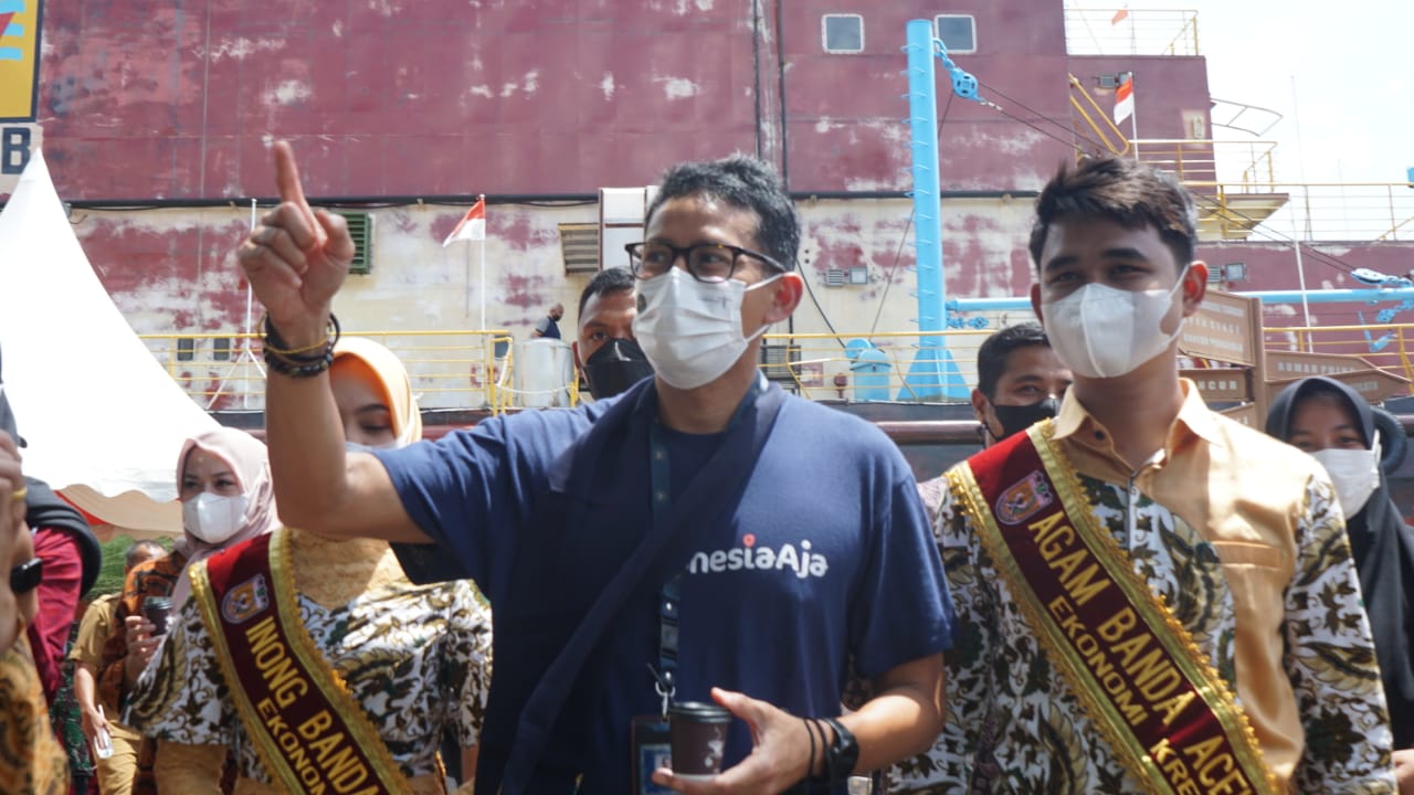 Sandiaga Uno Ke PLTD Apung Lagi Setelah 17 Tahun