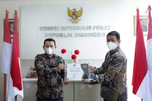 UTU Meulaboh Terima Penghargaan Anugerah Keterbukaan Informasi Publik 2021