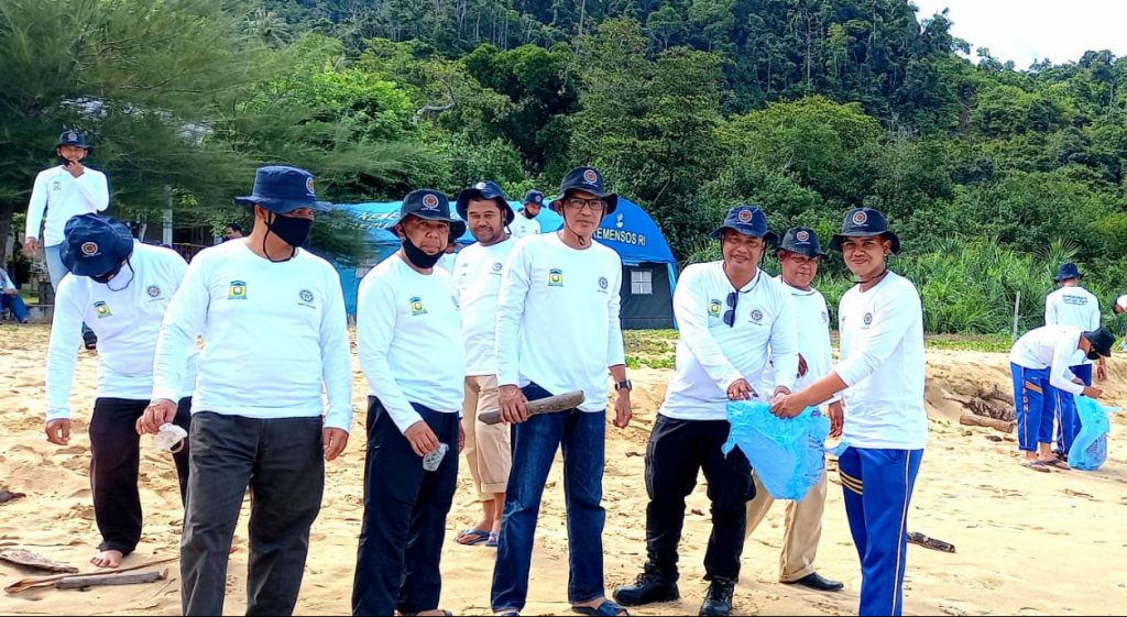 Pengurus IKAPTK dan Praja IPDN Gelar Baksos di Pulo Aceh