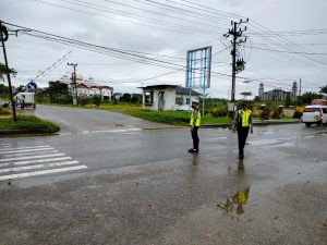 Personil Ditlantas Polda Aceh Siaga Banjir dan Longsor