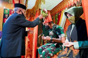 Pemkab Aceh Utara Sambut Danrem 011/Lilawangsa Dengan Prosesi Peusijuek