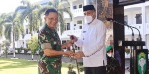 Diwarnai Konvoi Abang Becak, Gubernur Aceh Hadiri Acara Pamitan Mayjen TNI Achmad Marzuki