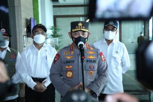 Waspadai Lonjakan Kasus Covid, Kapolri Pastikan Protkes di Pelabuhan Merak 
