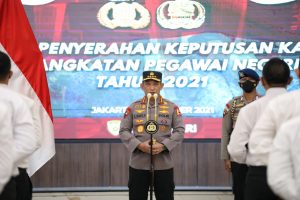 Lantik 44 Eks Pegawai KPK Jadi ASN, Kapolri: Kita Perkuat Komitmen Pemerintah Dalam Rangka Antikorupsi