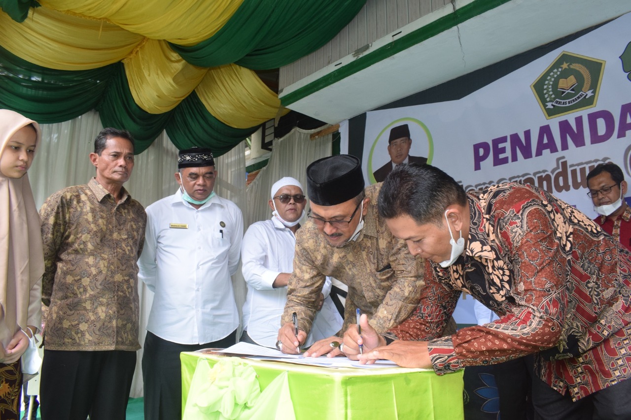 MTsN Model Banda Aceh Jalin Kerjasama Dengan FTK UIN Ar-Raniry