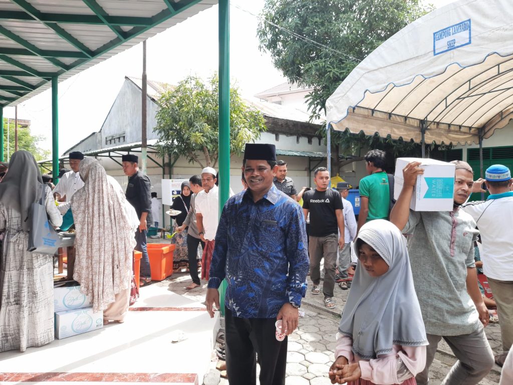 Peringati Tsunami ke-17, Wakil Ketua DPRK Banda Aceh Usman SE Sumbang Dua Ekor Lembu