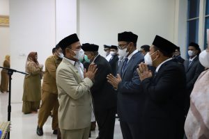 Bupati Mawardi Ali Lantik Puluhan Pejabat Aceh Besar