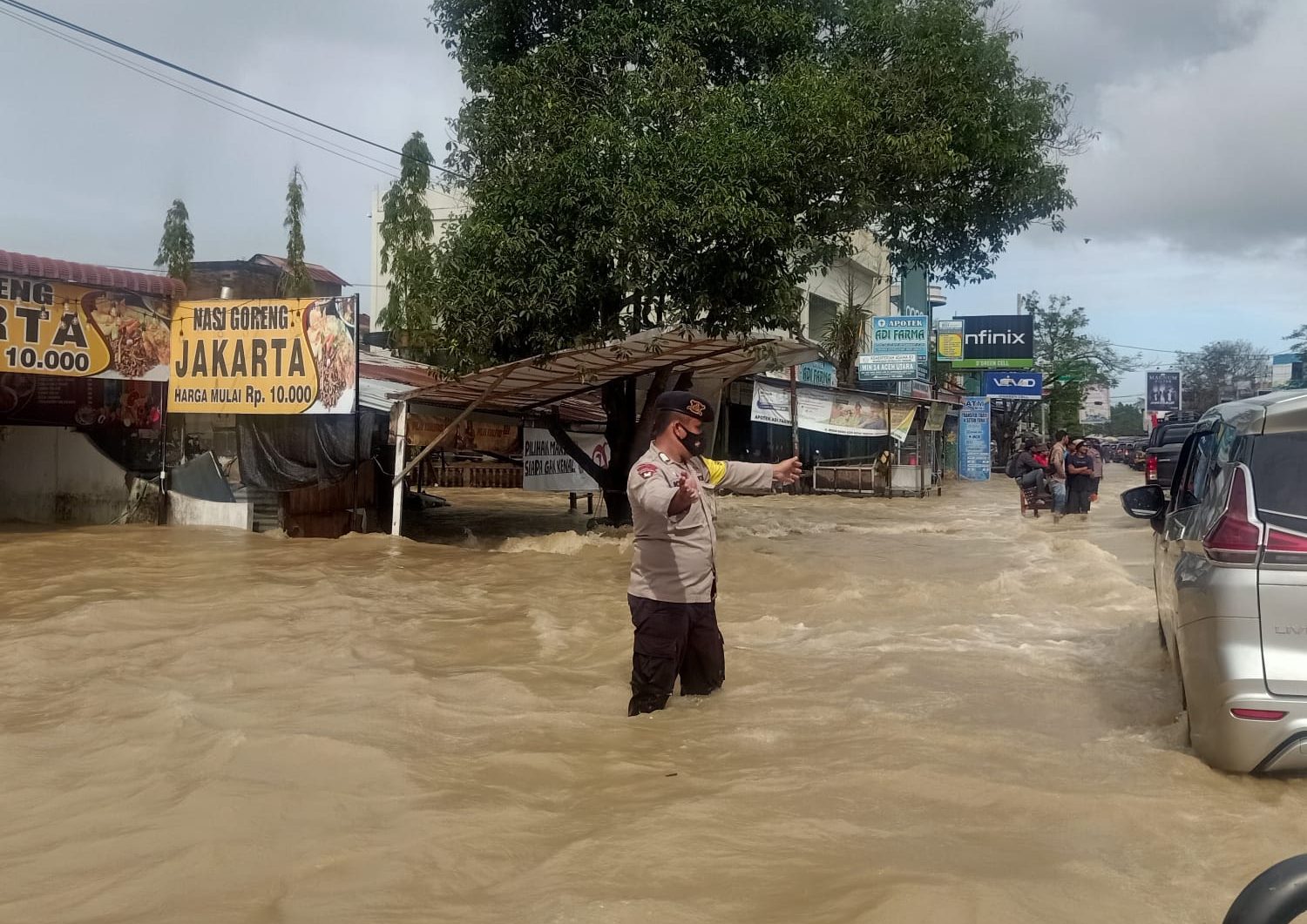MTA: Gubernur Sudah Berikan Respon Sejak Hari Pertama Banjir MTA: Gubernur Sudah Berikan Respon Sejak Hari Pertama Banjir