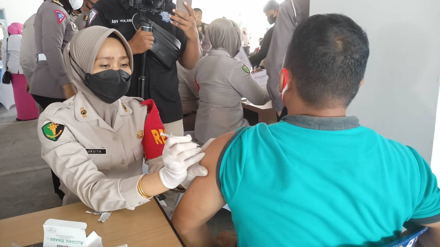 Vaksinasi Dosis I Polda Aceh Tembus 70 Persen