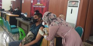 Vaksinasi Massal Pemerintah Aceh Kini Capai 95.539 Orang