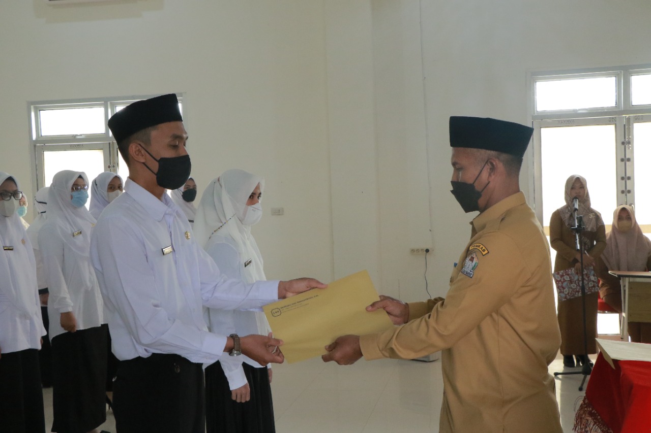 Pemkab Aceh Barat Lantik 181 PNS Formasi Tahun 2019 Pemkab Aceh Barat Lantik 181 PNS Formasi Tahun 2019