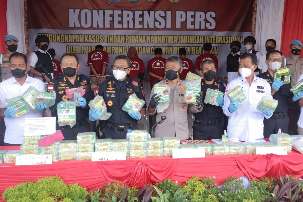 Dua Tersangka Pengedar Sabu Internasional Asal Aceh Ditangkap di Lampung