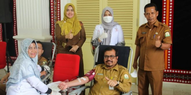 Antusiasme Kian Tinggi, 596 ASN Pemerintah Aceh Donor Darah dalam Sehari