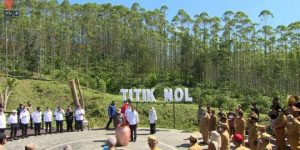 Gubernur Aceh Tabur Tanah Makam Sultan Iskandar Muda di Lokasi Calon Ibu Kota Nusantara