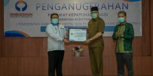 Pemerintah Aceh Raih Penghargaan Ombudsman