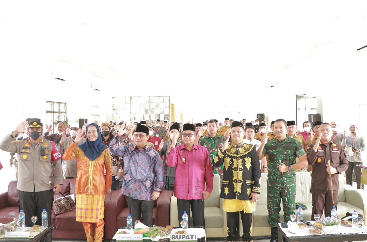 Pemkab Aceh Barat Siap Masukkan Pendidikan Pancasila Jadi Bahan Ajar Muatan Lokal Pemkab Aceh Barat Siap Masukkan Pendidikan Pancasila Jadi Bahan Ajar Muatan Lokal