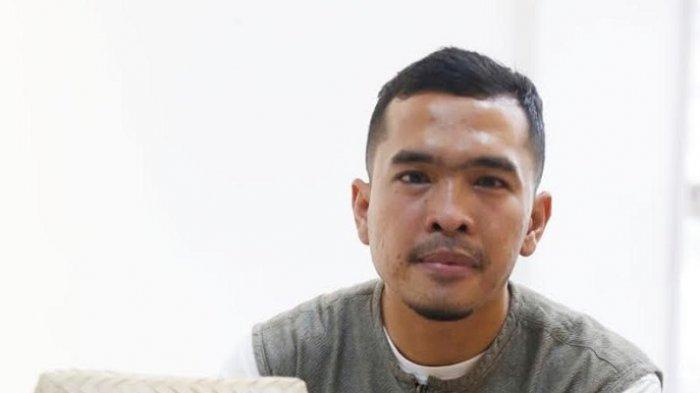 Arogan, Bos PS Store Putra Siregar Tendang dan Pukul Pengunjung Kafe