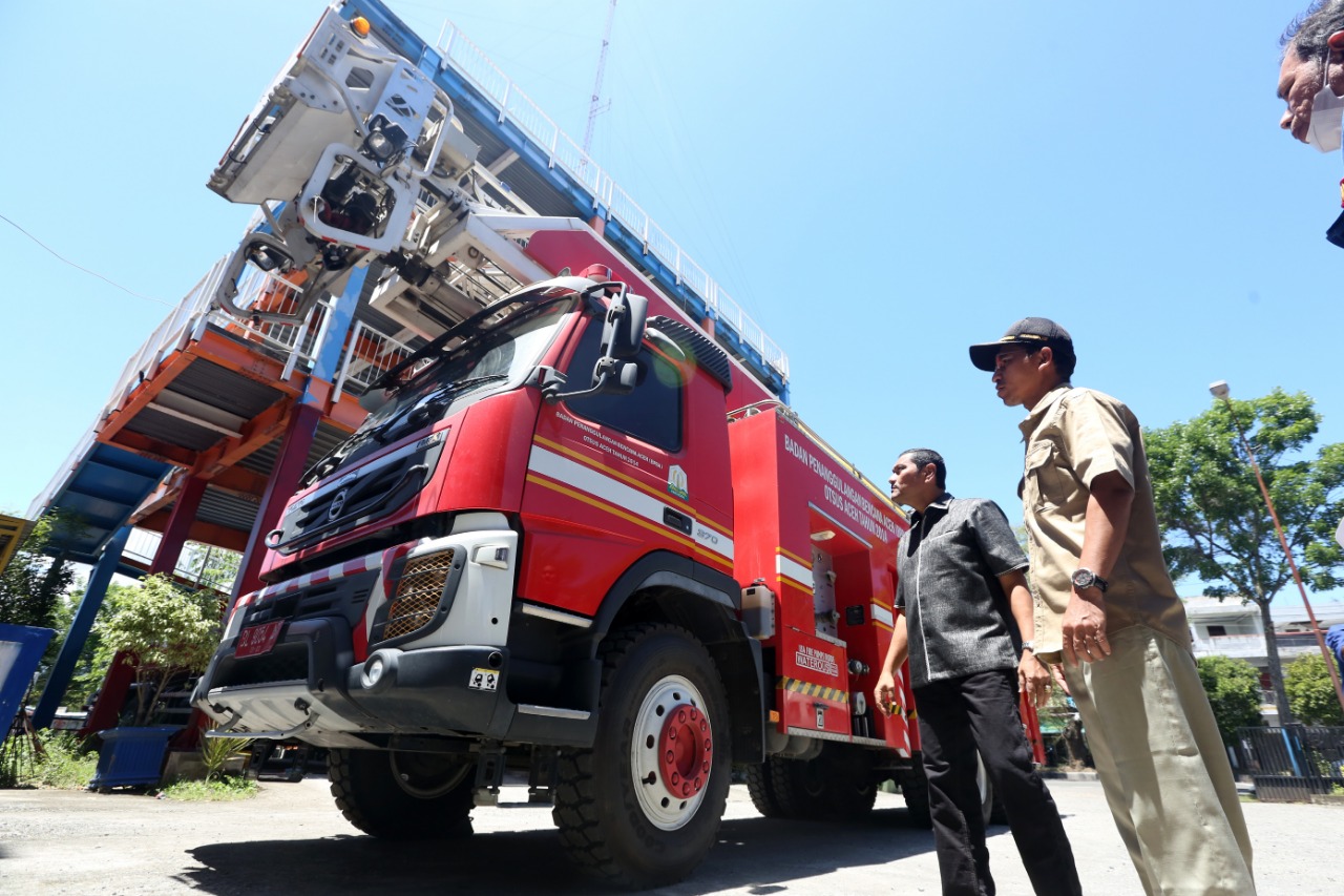 Ditinjau DPRK, Kondisi Damkar DPKP Banda Aceh Rupanya Sudah Uzur