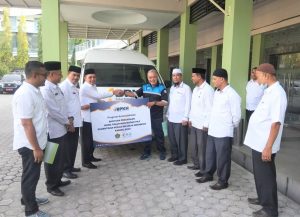 Kemenag Aceh Terima Hibah 1 Unit Mobil Operasional dari BPKH RI