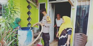 Warga Pusong Krisis Air Bersih, Kapolres Lhokseumawe Kirim Truk Tangki Air