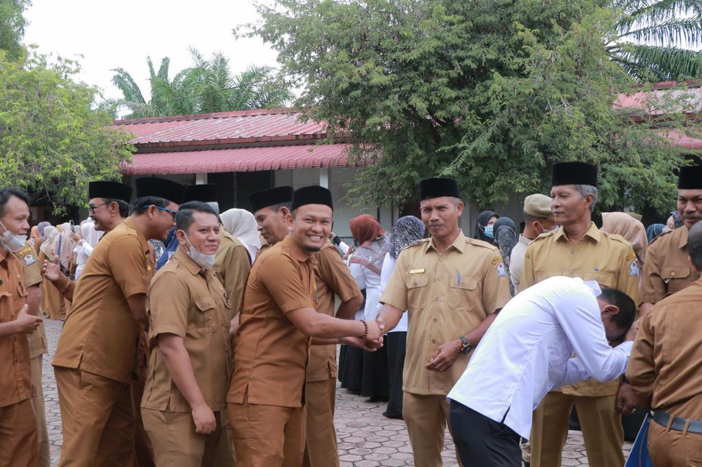 Hari Pertama Kerja, ASN Pemkab Aceh Barat Gelar Apel Gabungan