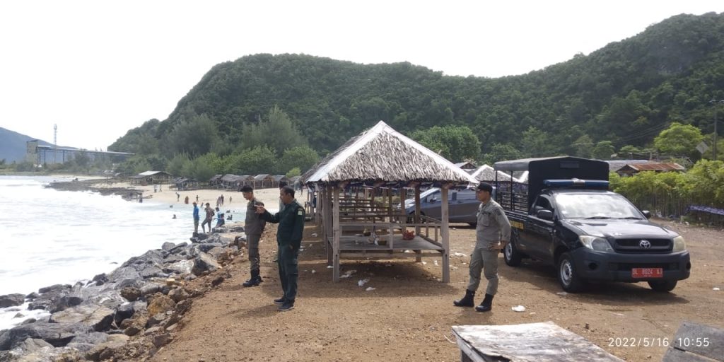 Patroli di Lokasi Wisata, Satpol PP dan WH Aceh Besar Juga Peringati Pemilik Hewan Ternak