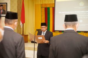 Kakanwil Lantik Kabag TU dan 10 Kepala Kemenag di Aceh