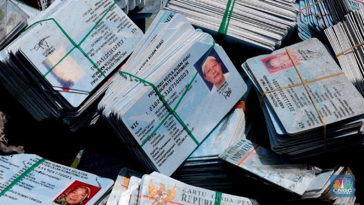 Kemendagri Tetapkan Nama KTP Minimal 2 Kata