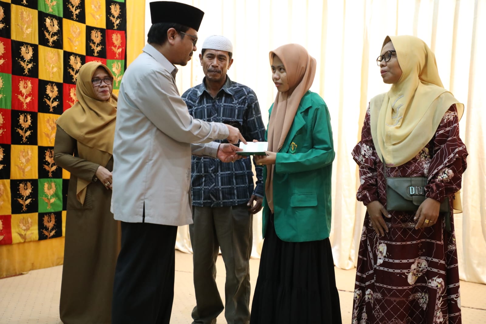 290 Mahasiswa Terima Bantuan Beasiswa dari Pj Bupati Aceh Utara