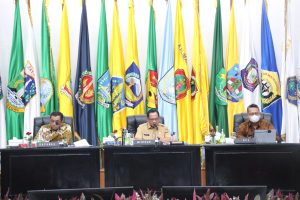 Mendagri Desak Pemda Optimalisasi Penggunaan BTT dan Bansos untuk Tekan Inflasi