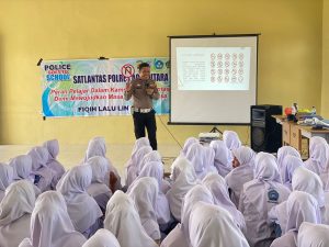 Satlantas Polres Aceh Utara Edukasi Pelajar tentang Tertib Lalu Lintas