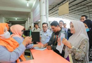 Banda Aceh Salurkan BLT BBM Tahap Dua