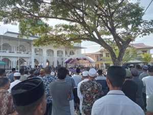 Ribuan Santri dan Warga Sambut UAS di Dayah BUDI Lamno