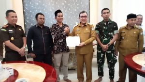 Pj Bupati Aceh Barat Fasilitasi Aspirasi Warga Ke PT MIFA