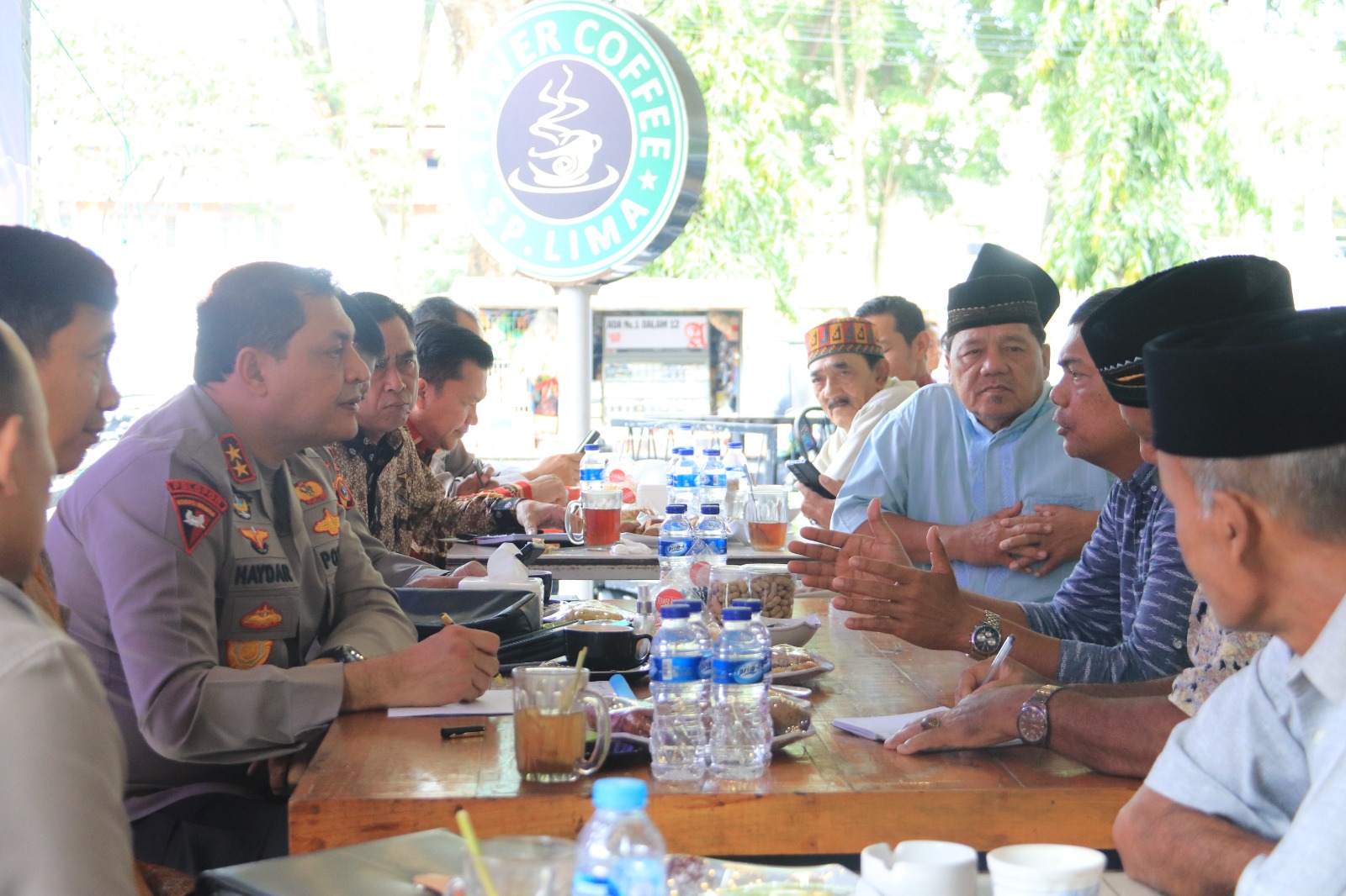 Masyarakat Keluhkan Parkir Liar hingga Judi Billiar ke Kapolda Aceh